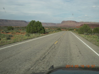 398 8mj. drive from Needles to Moab