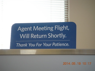 Agent Meeting Flight Will Return Shortly sign