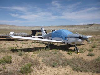 5 8mw. disassembly of n8377w at sand wash airstrip