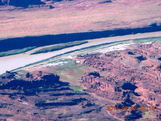117 8q2. aerial - Canyonlands area - Caveman Ranch airstrip