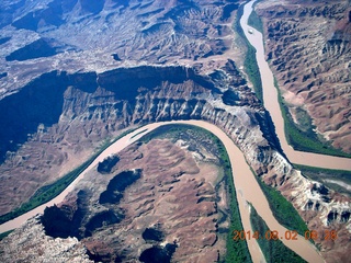 136 8q2. aerial - Canyonlands area - Green River