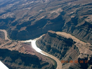 154 8q2. aerial - Canyonlands area - Green River - Colorado River - Confluence