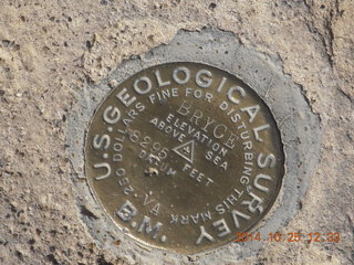 67 8sr. Bryce Canyon geologic marker