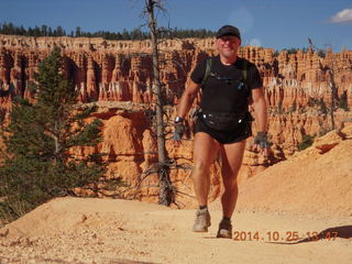 71 8sr. Bryce Canyon + Adam