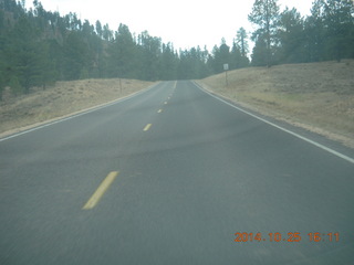 89 8sr. Bryce Canyon roadway