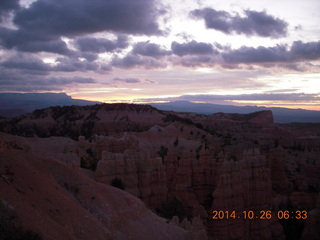 3 8ss. Bryce Canyon - morning at Fairyland