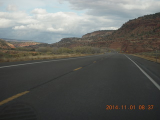 27 8t1. driving from Kanab to Zion