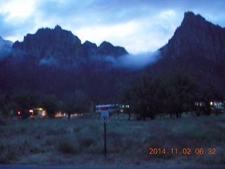 9 8t2. Zion National Park - cloudy dawn