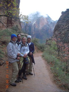 47 8t2. Zion National Park Angels Landing hike - family