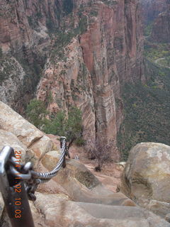 54 8t2. Zion National Park Angels Landing hike - chains