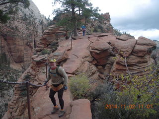 86 8t2. Zion National Park Angels Landing hike - Adam on chains