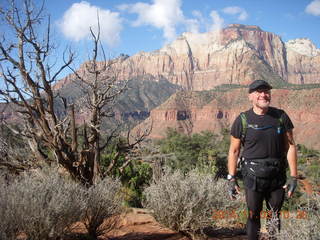 104 8t3. Zion National Park - Watchman hike - Adam