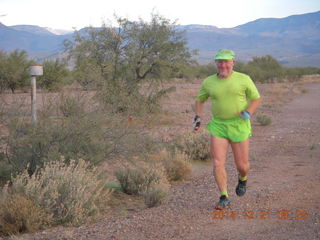 204 8um. Grapevine airstrip camping trip - Adam morning run - tripod and timer