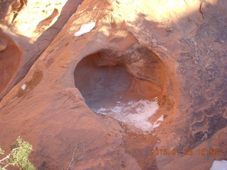 140 8v3. Arches National Park - Devils Garden hike - hole in the rock