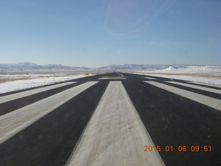 77 8v6. CNY runway on takeoff