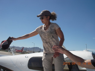 Janet D pulling out N5254T