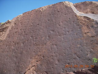 56 8zv. drive Gateway to Beaver Creek Canyon - petroglyphs