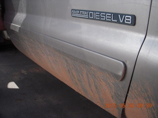 83 8zw. dirt on the truck - the way it should look