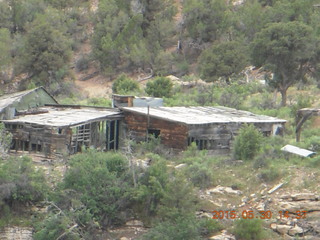 279 8zw. Calamity Mine camp site - across the small valley