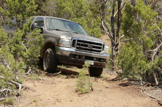 434 8zw. drive to Calamity Mine - difficult side road - truck cornering
