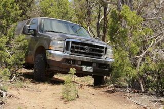 438 8zw. drive to Calamity Mine - difficult side road - truck