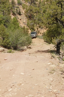 drive to Calamity Mine - difficult side road - Adam running