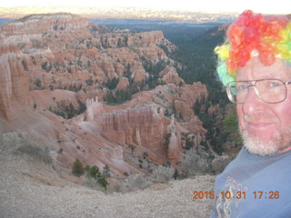 46 94x. Bryce Canyon sunset + Adam with multicolor wig