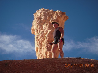 10 951. Bryce Canyon - my chosen hoodoo + Adam