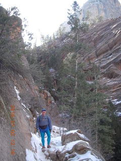 31 972. Zion National Park - Hidden Canyon hike - Adam