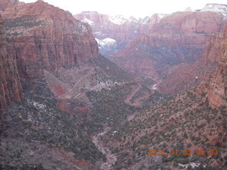 31 973. Zion National Park - Canyon Overlook hike