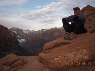 37 973. Zion National Park - Canyon Overlook hike - Adam