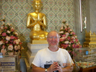 106 98s. Bangkok big-Buddha temple - Adam