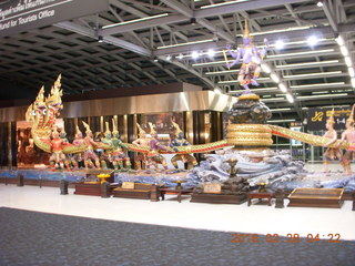 14 98u. Bangkok Suvarnabhumi Airport - boat sculpture