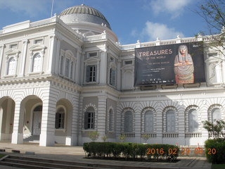 29 98v. Singapore museum