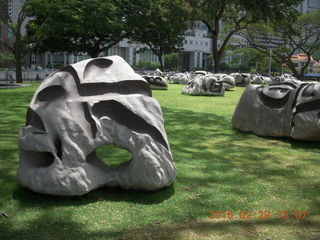206 98v. Singapore cool rocks sculpture (reminds me of lathrop trail)