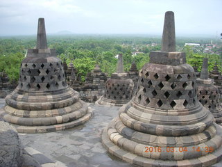 92 994. Indonesia - Borobudur temple