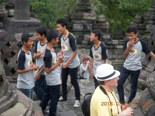 109 994. Indonesia - Borobudur temple - kids