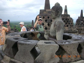 125 994. Indonesia - Borobudur temple - exposed Buddha inside bell