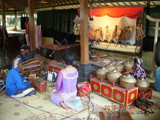 265 994. Indonesia - music and puppet show