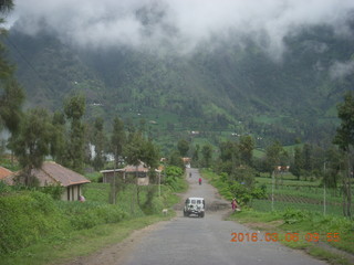 80 996. Indonesia - Jeep drive to Mt. Bromo