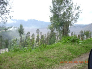 85 996. Indonesia - Jeep drive to Mt. Bromo