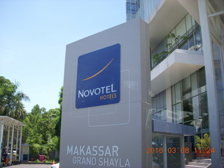 221 998. Indonesia - Novotel Hotel