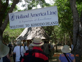19 99b. Indonesia - Komodo Island sign