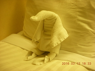 170 99c. towel-folded animal