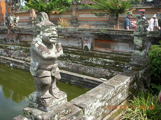 69 99d. Indonesia - Bali - temple at Klungkung