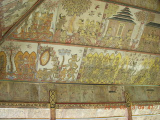 86 99d. Indonesia - Bali - temple at Klungkung - ceiling
