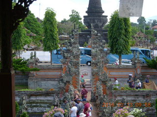 110 99d. Indonesia - Bali - temple at Klungkung