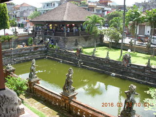 118 99d. Indonesia - Bali - temple at Klungkung