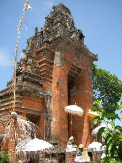 136 99d. Indonesia - Bali - temple at Klungkung