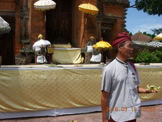 139 99d. Indonesia - Bali - temple at Klungkung - our guide